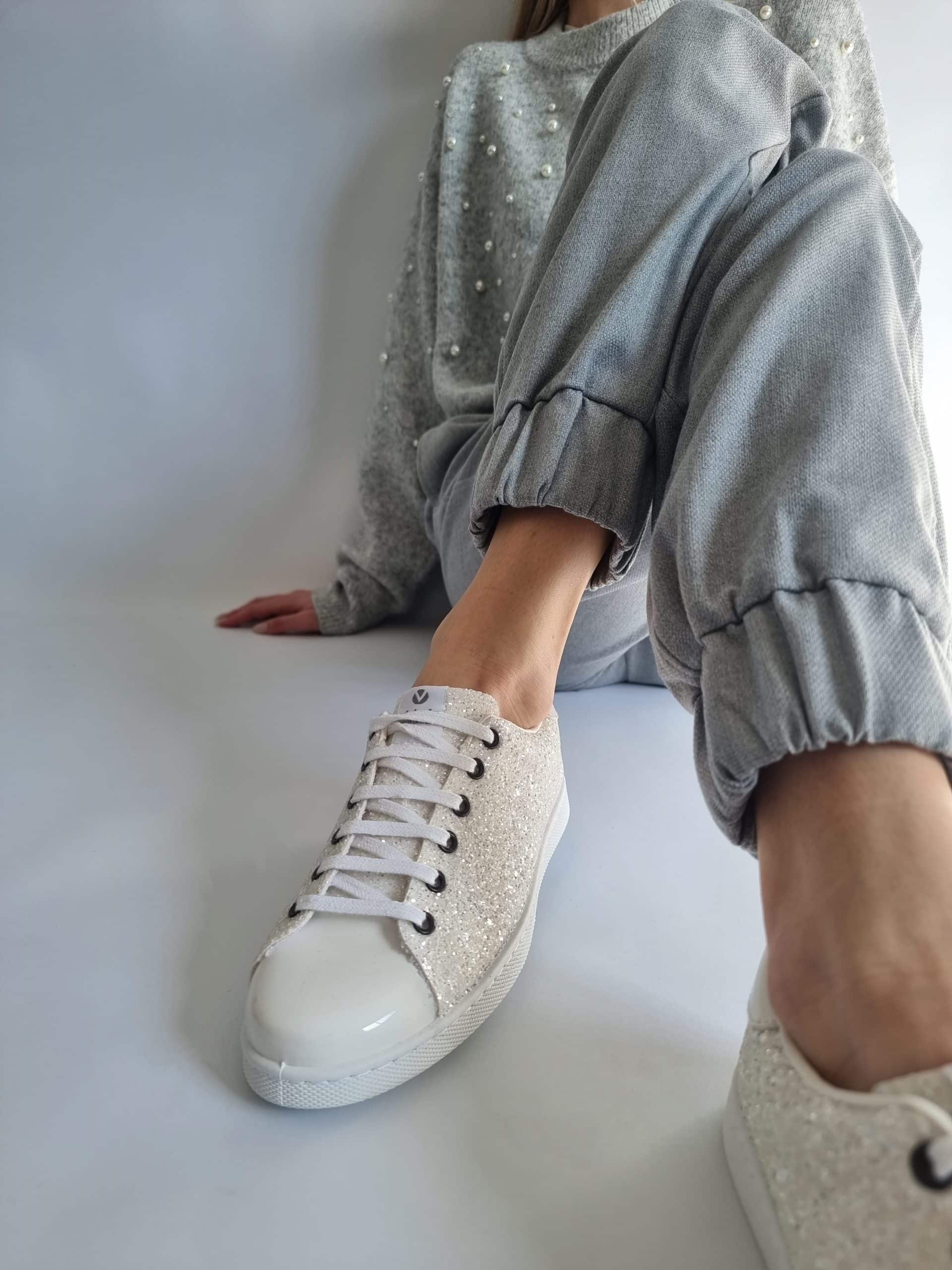 Glitter White