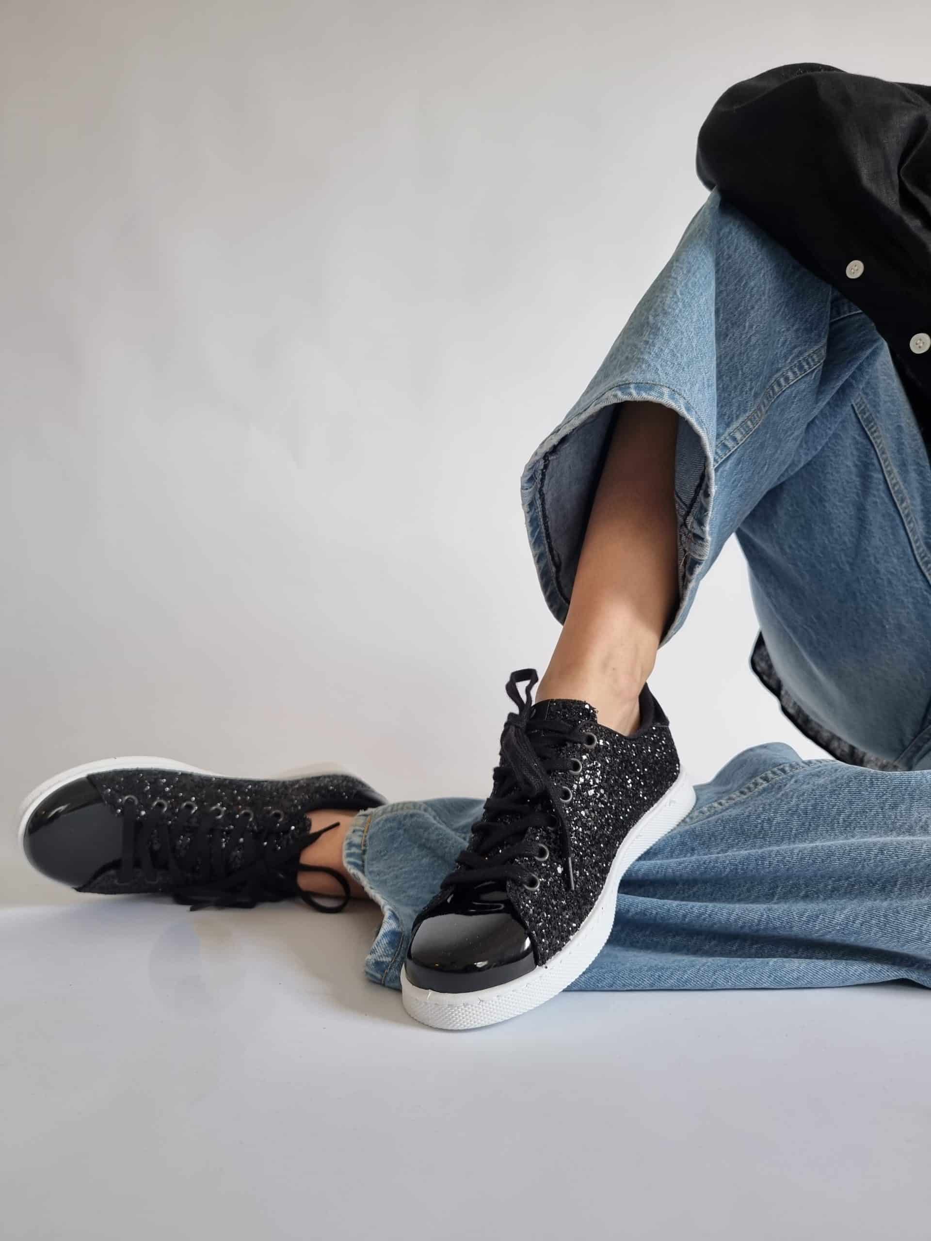 Glitter Black