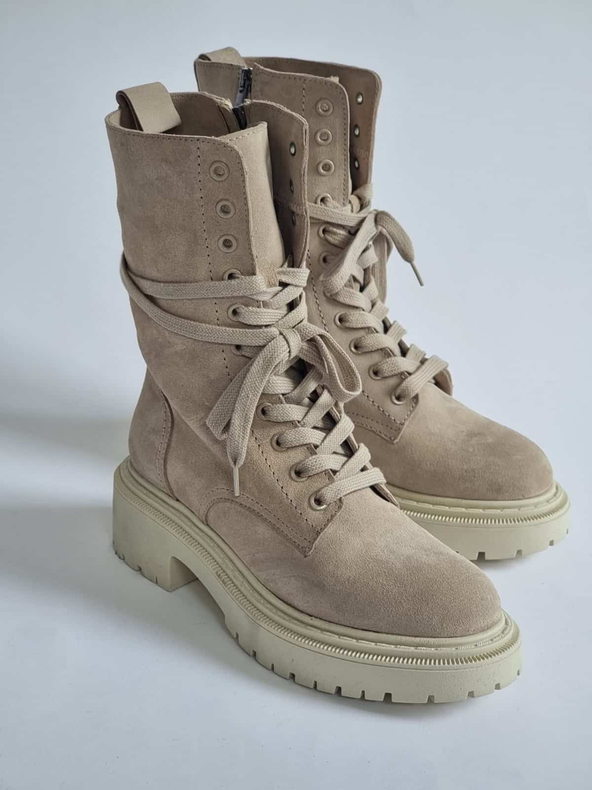 Tito beige
