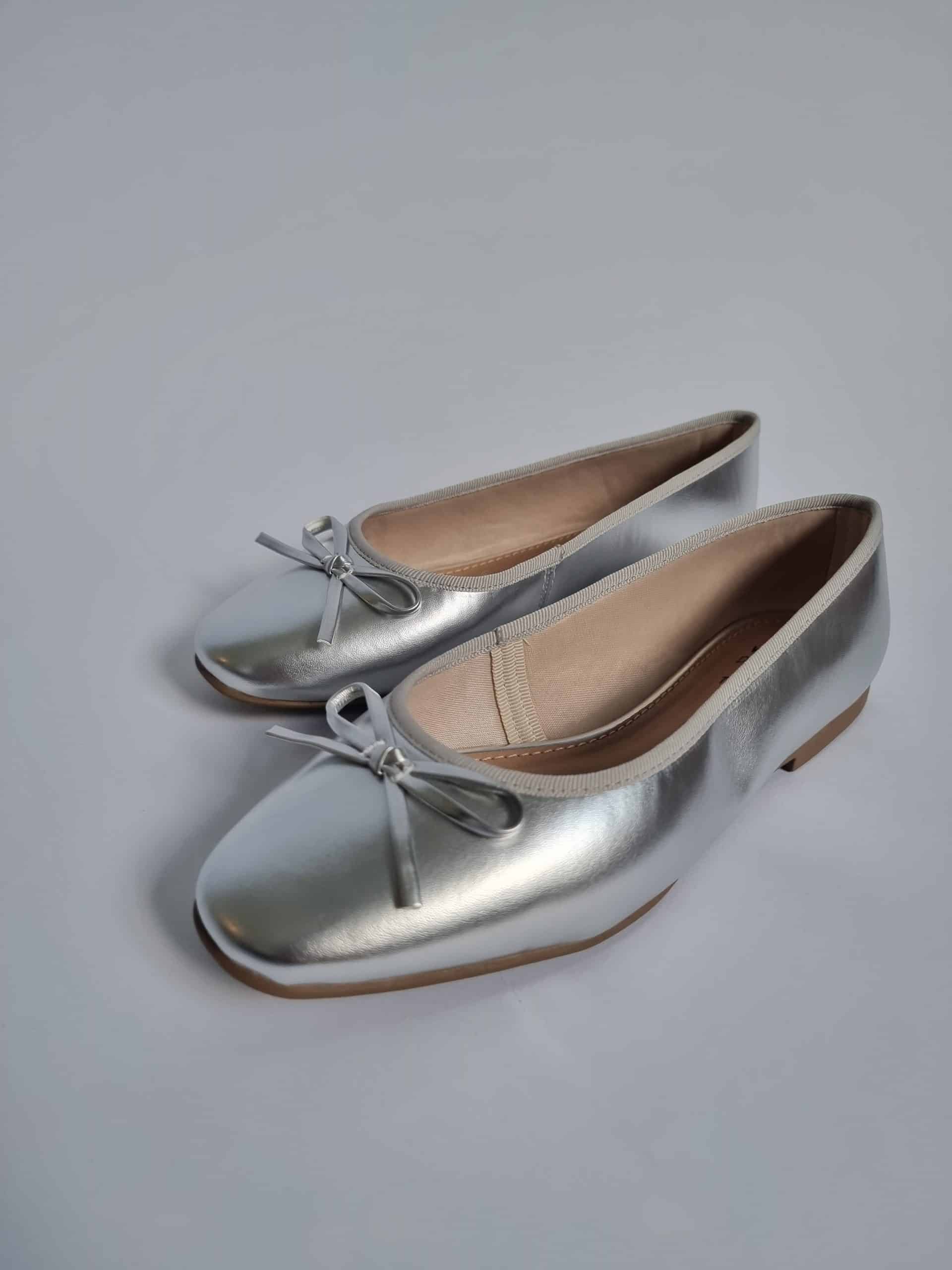 S.A.E - Brenda Silver