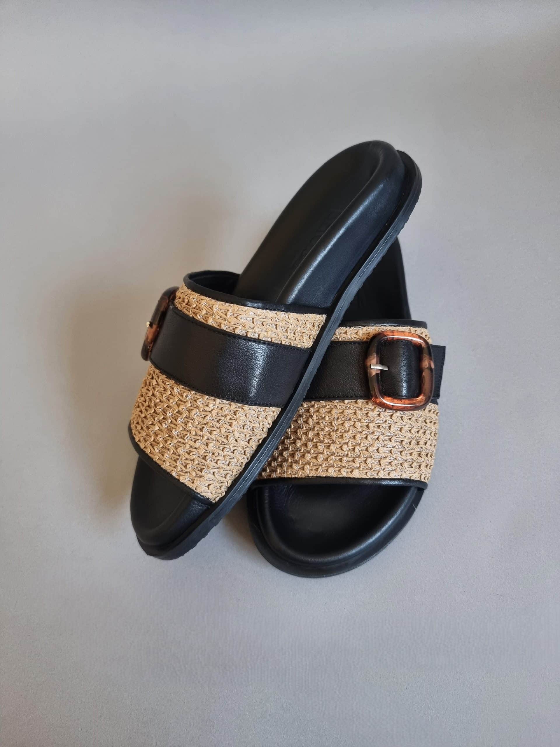 Isabella Rafia Black