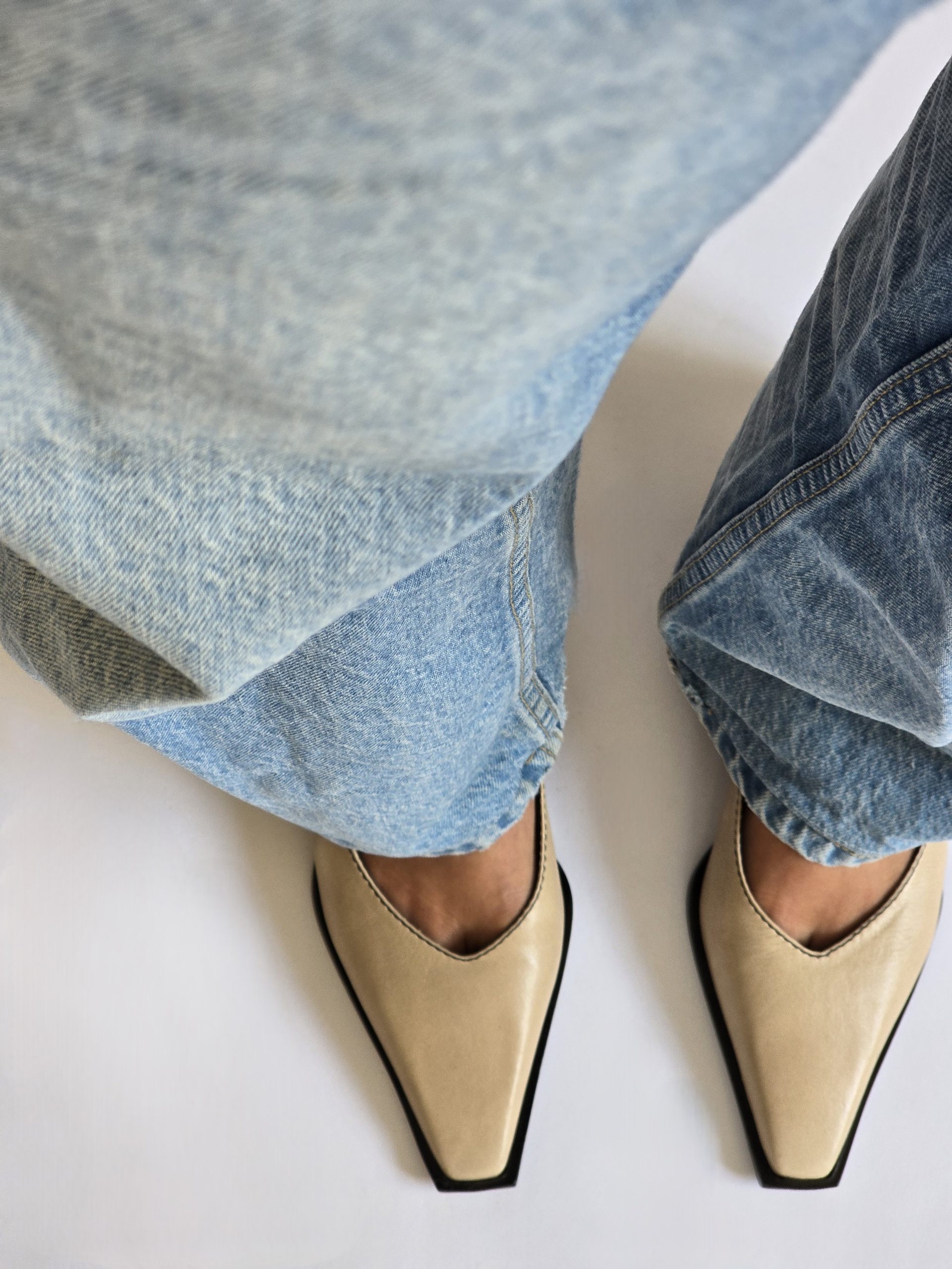 Kelly Beige