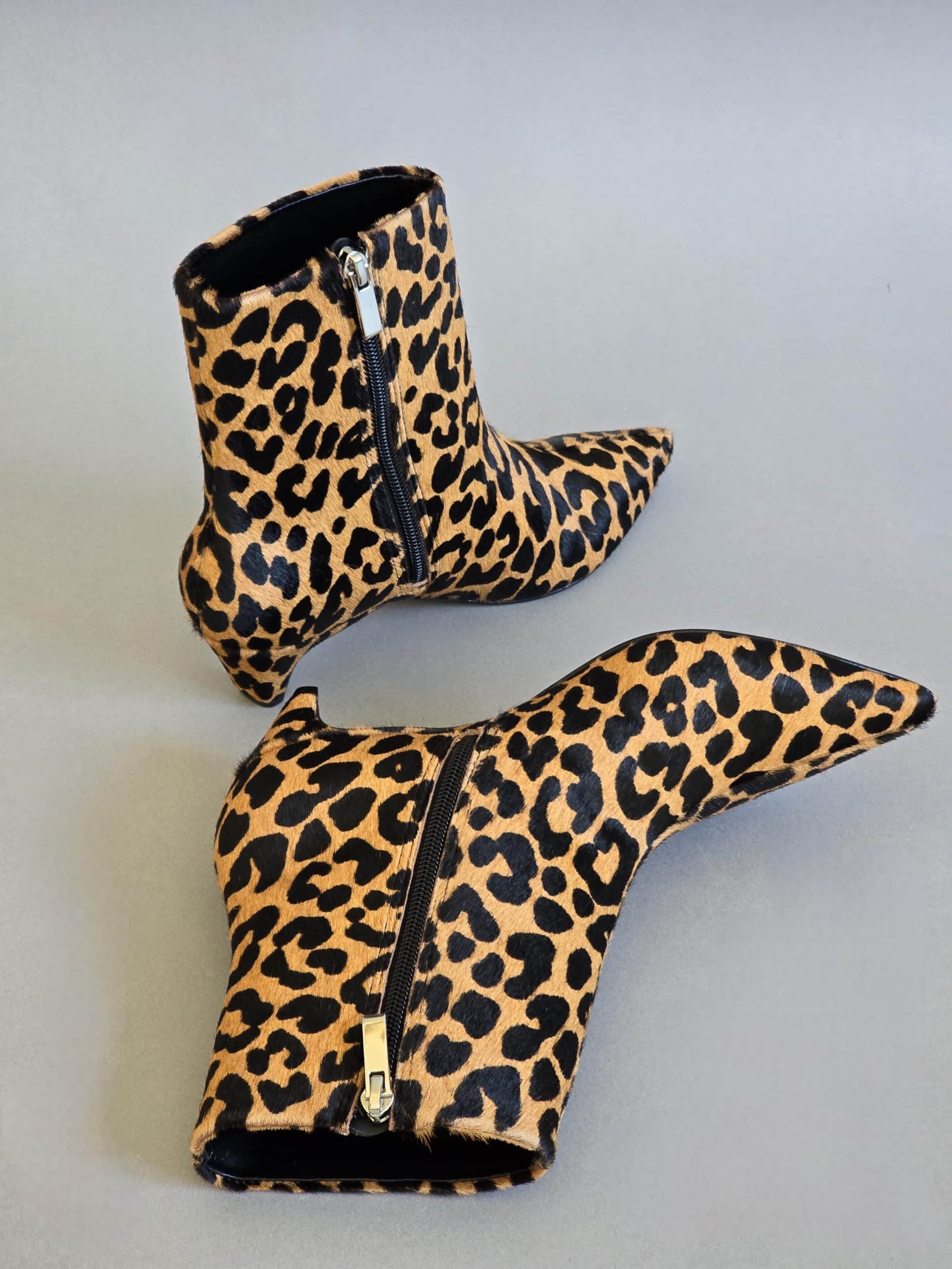 Clara Leopard